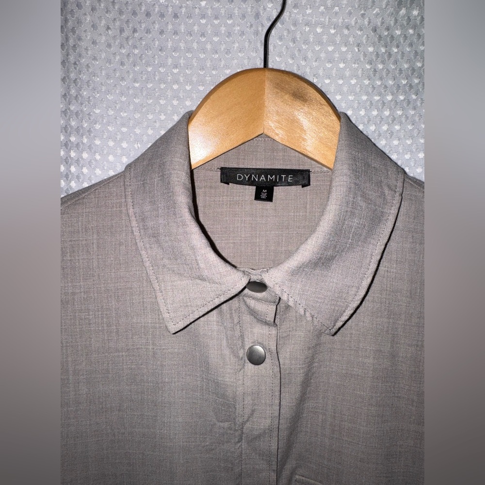 Dynamite Button-Front shirt Shacket size medium - Picture 4 of 15
